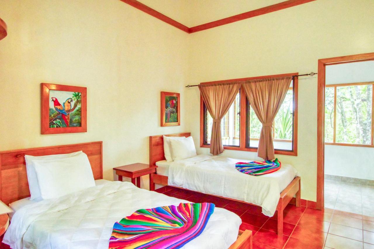 Mariposa Jungle Lodge San Ignacio Exteriör bild